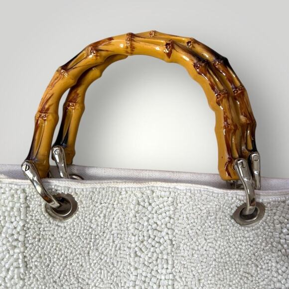 Love Pearl Hand-Beaded Beach Bag - Picture 4 of 12